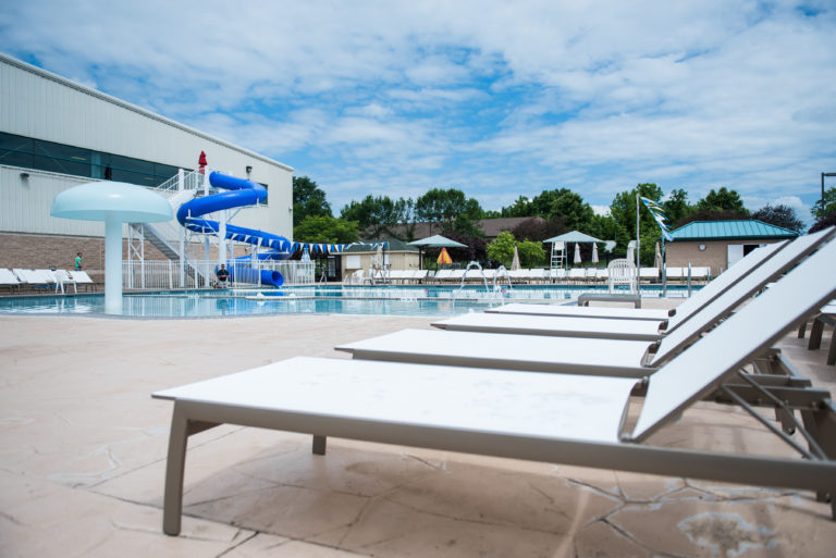 HealthQuest Swim Club Outdoor Pool